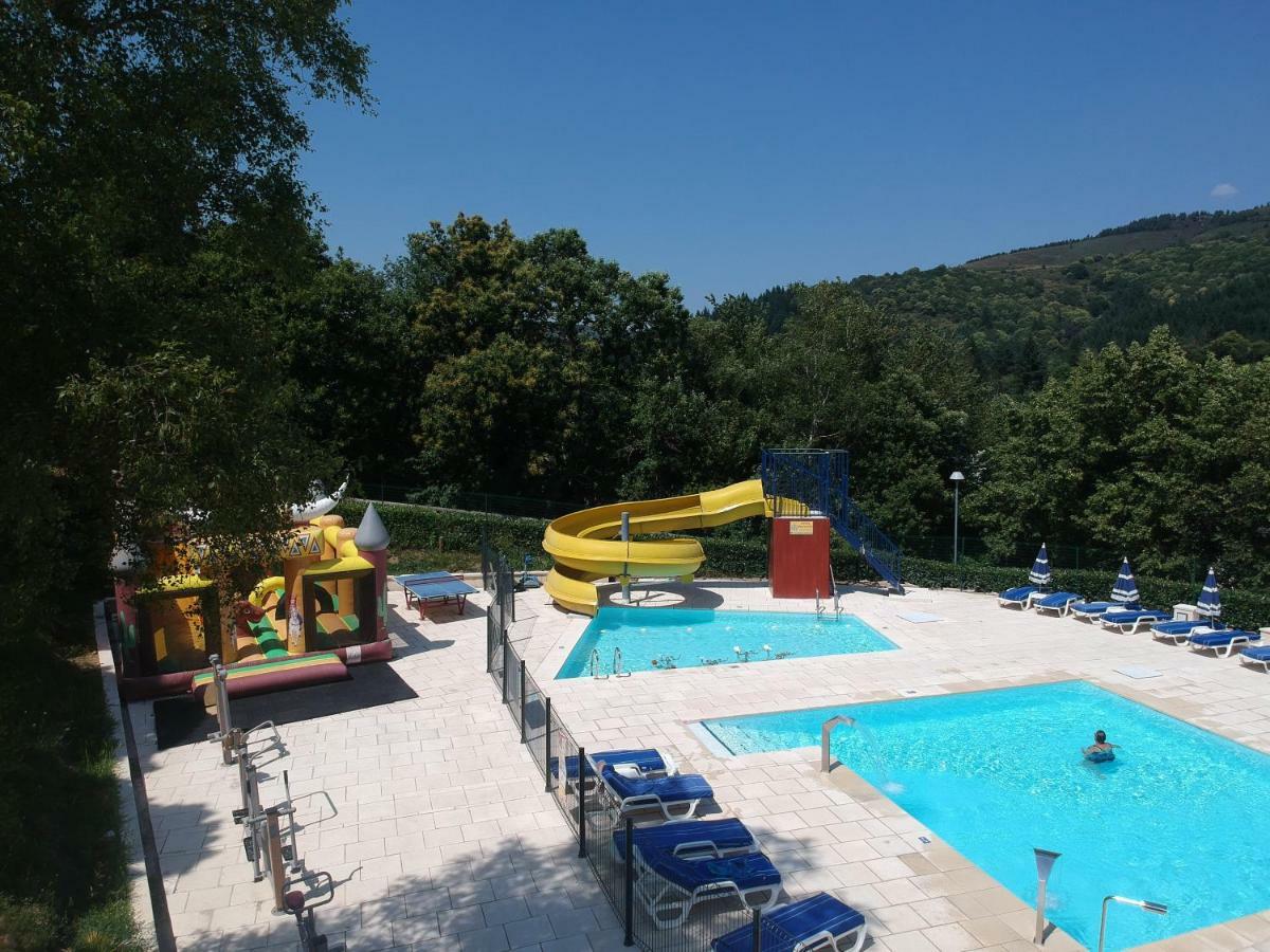 Camping Le Mas Des Sedaries Hotel Villefort  Exterior photo